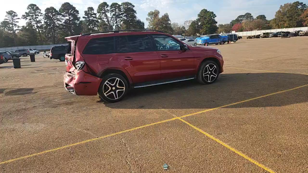 Фото: 4JGDF7DE0HA692244