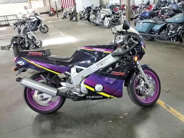1994 Yamaha Fzr600 R VIN: JYA3HHE08RA069065 Lot: 92708355
