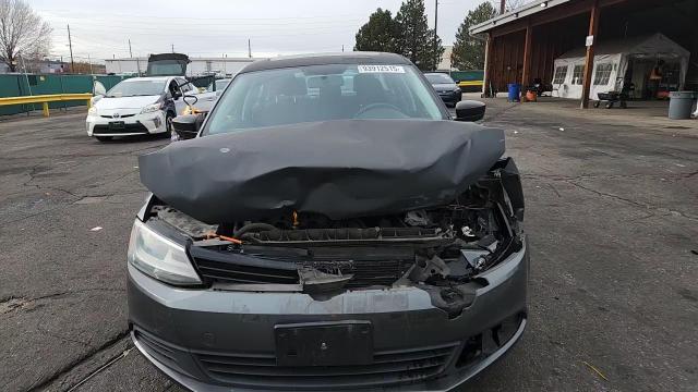 2013 Volkswagen Jetta Base VIN: 3VW2K7AJ5DM401885 Lot: 93912515