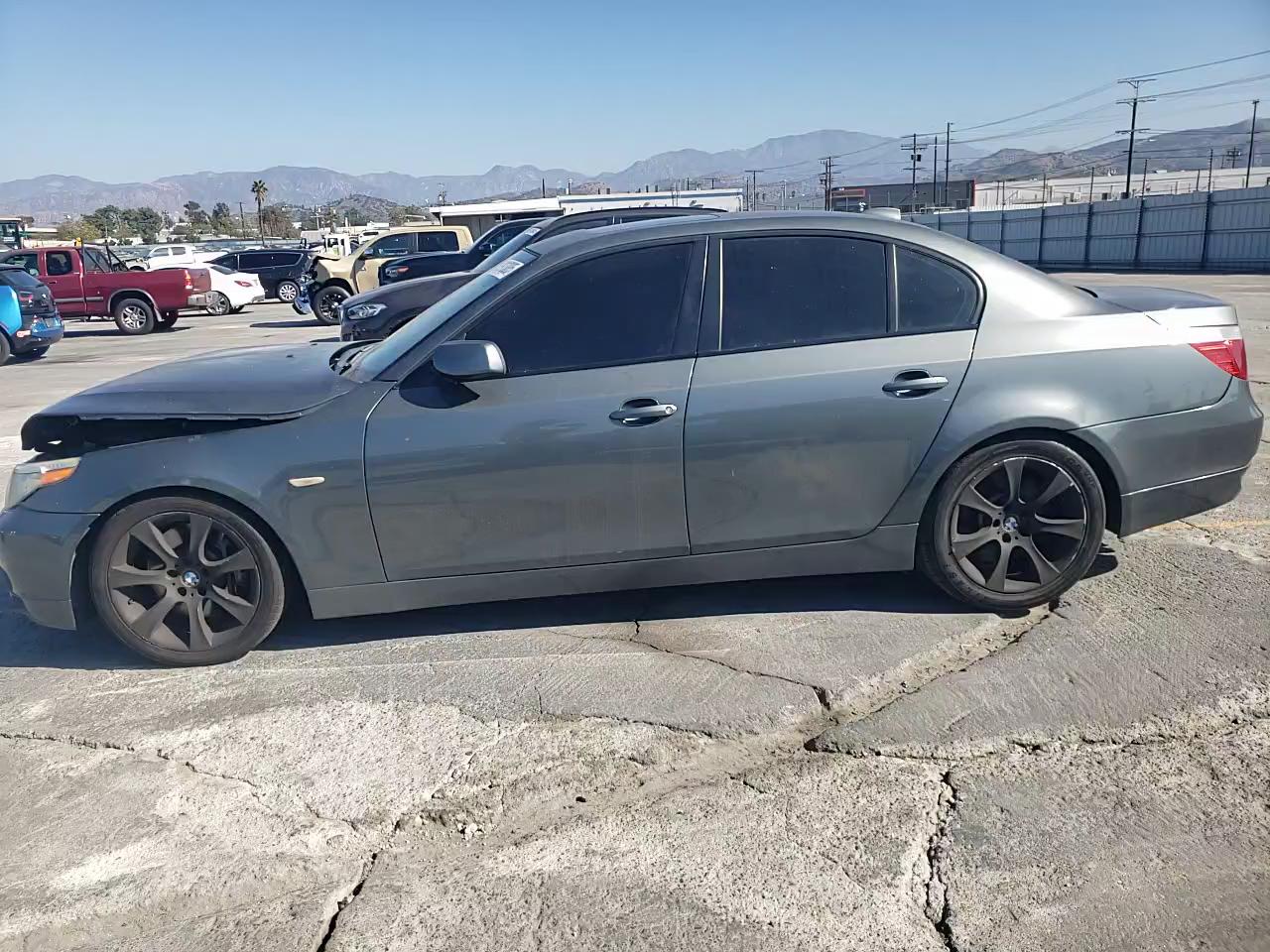 Фото: WBANB33545CN65833