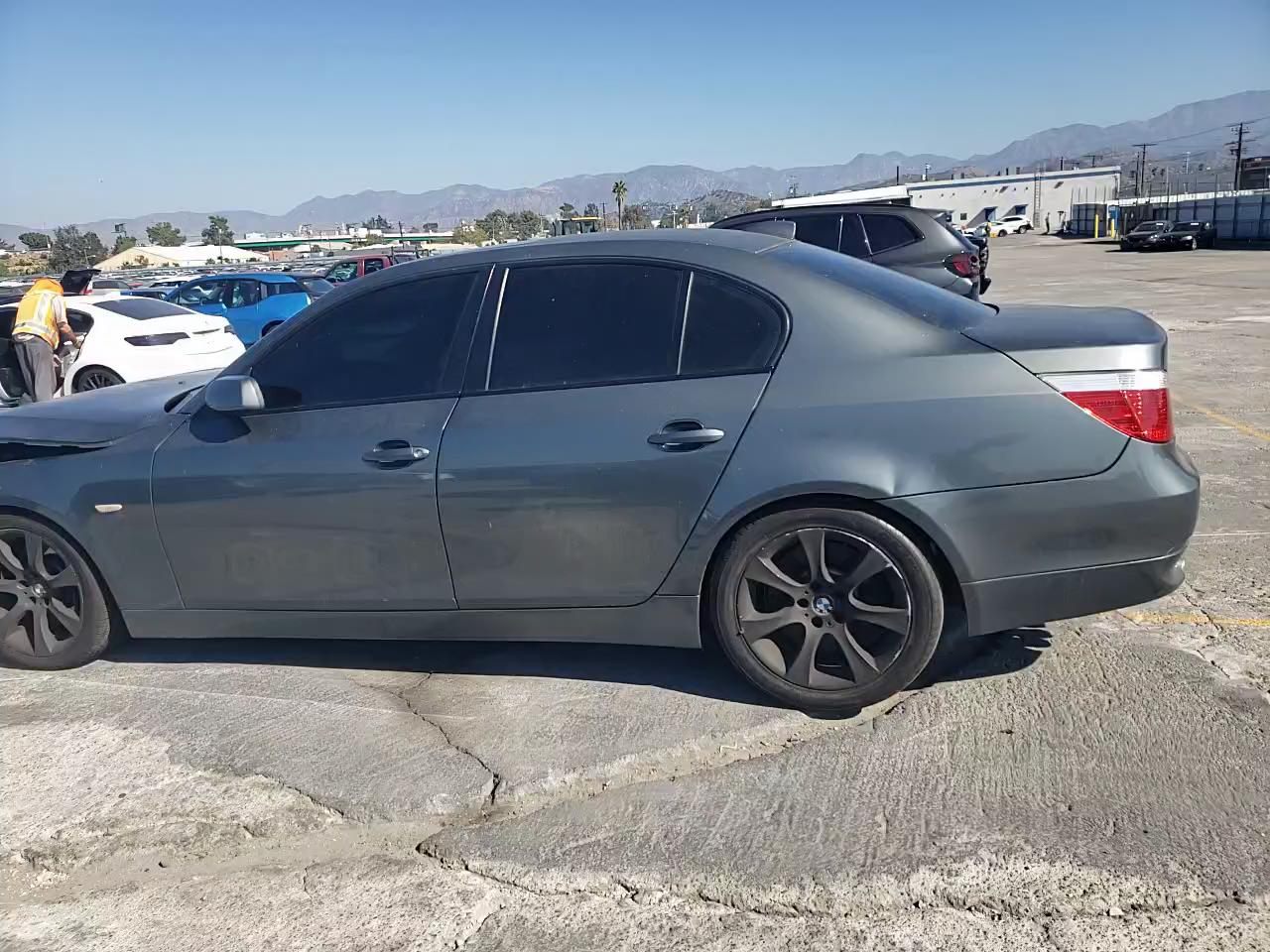 Фото: WBANB33545CN65833