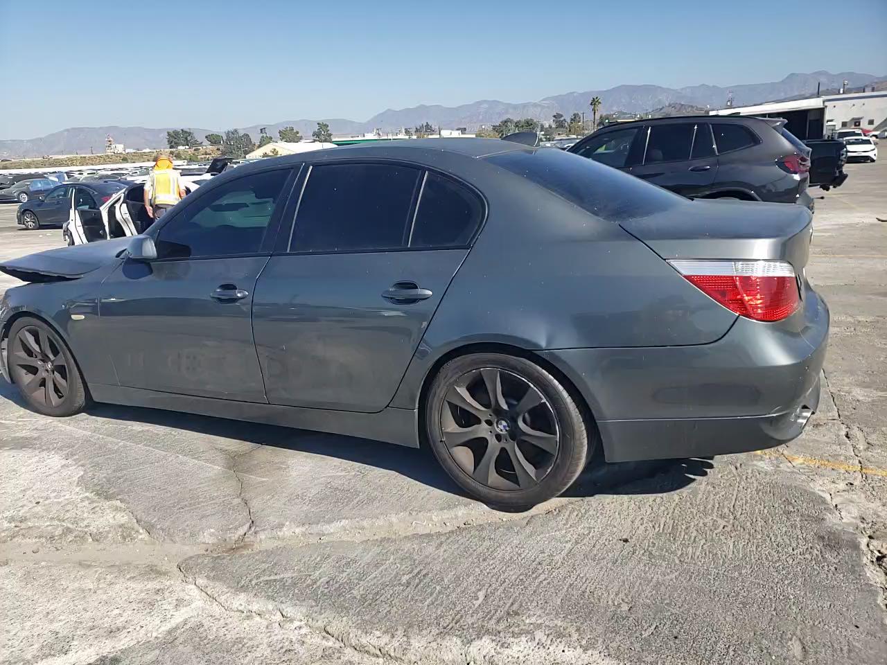 Фото: WBANB33545CN65833