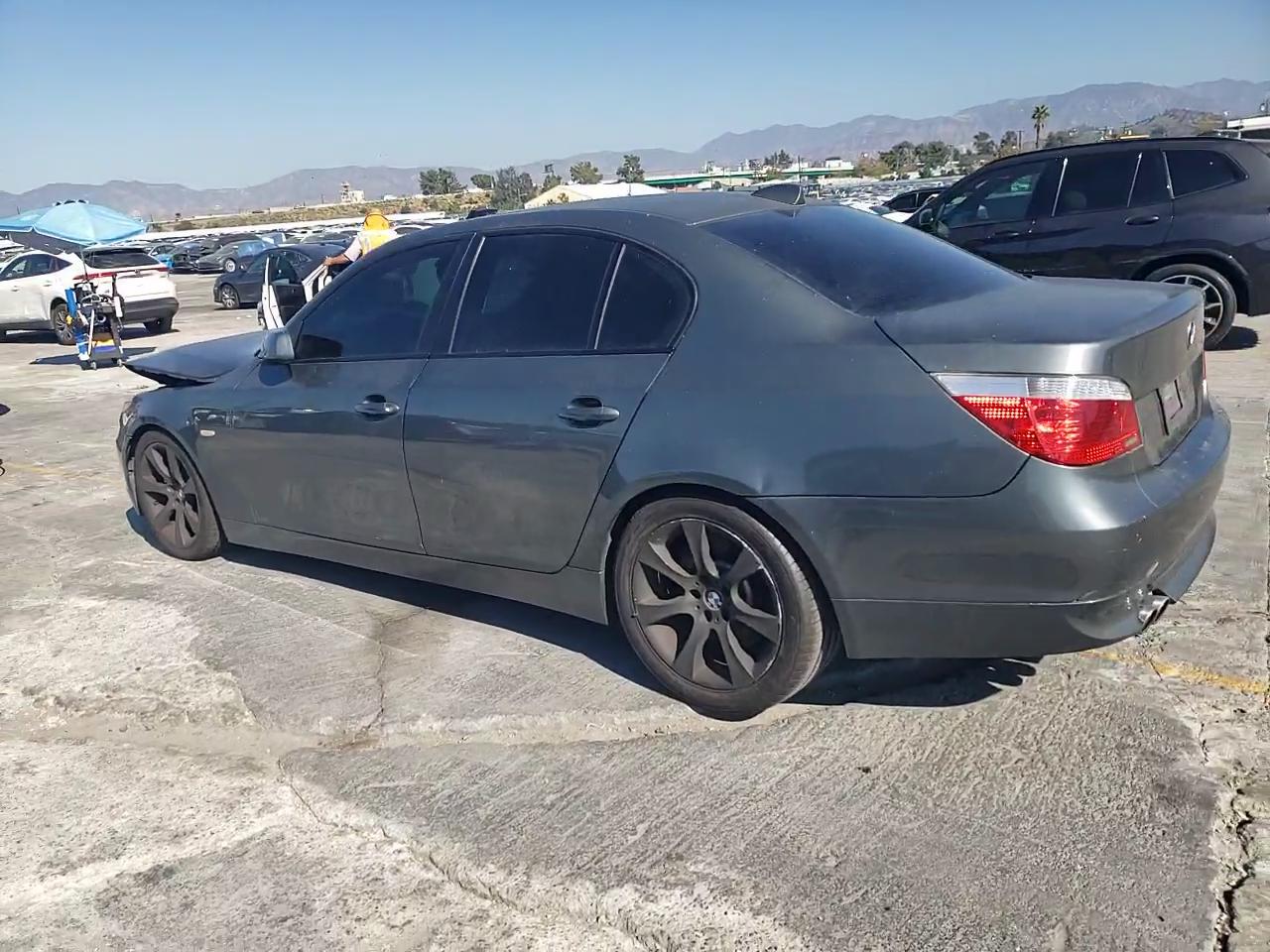 Фото: WBANB33545CN65833