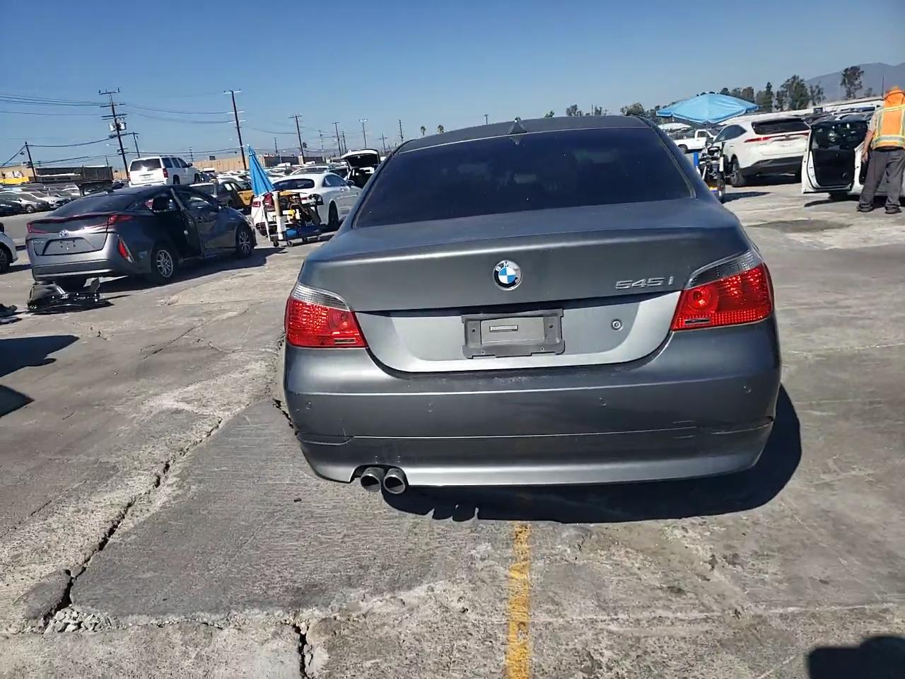 Фото: WBANB33545CN65833