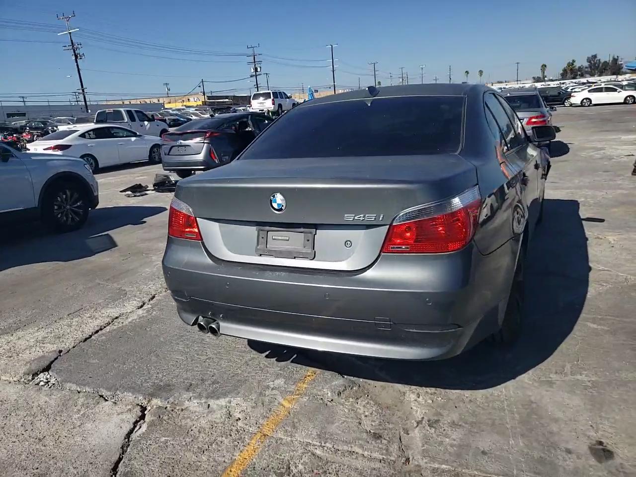 Фото: WBANB33545CN65833