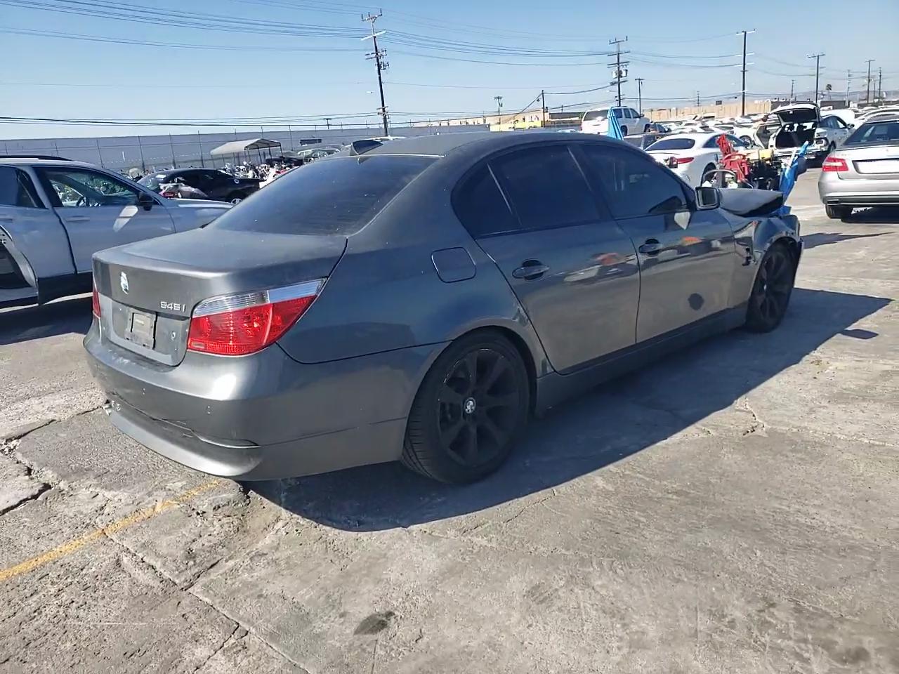 Фото: WBANB33545CN65833