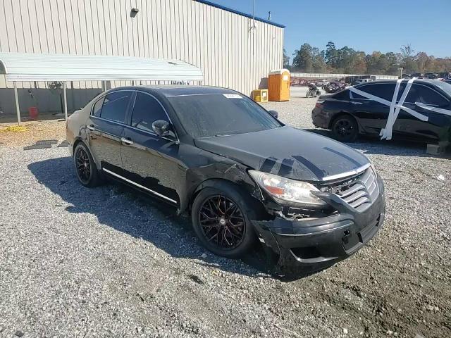 2011 Hyundai Genesis 4.6L VIN: KMHGC4DF7BU125712 Lot: 90994155