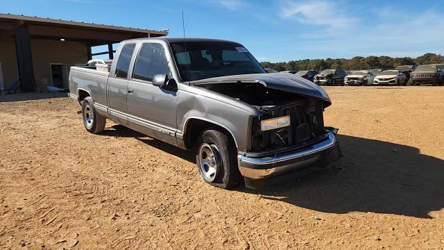 1999 Chevrolet Gmt-400 C1500 VIN: 1GCEC19R2XR107156 Lot: 92433815