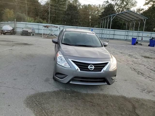 2017 Nissan Versa S VIN: 3N1CN7AP7HL833329 Lot: 94181845