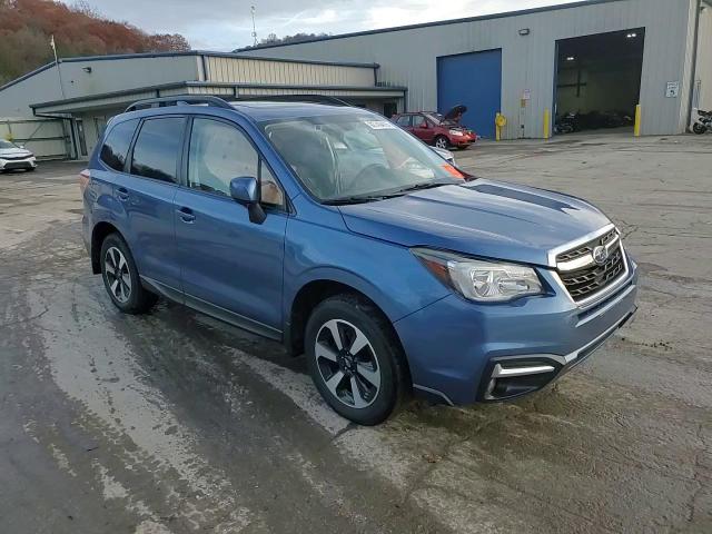 2017 Subaru Forester 2.5I Premium VIN: JF2SJAGC2HH538385 Lot: 92743475