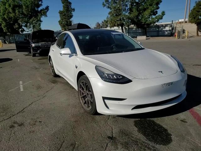 2019 Tesla Model 3 VIN: 5YJ3E1EA7KF484663 Lot: 91228425