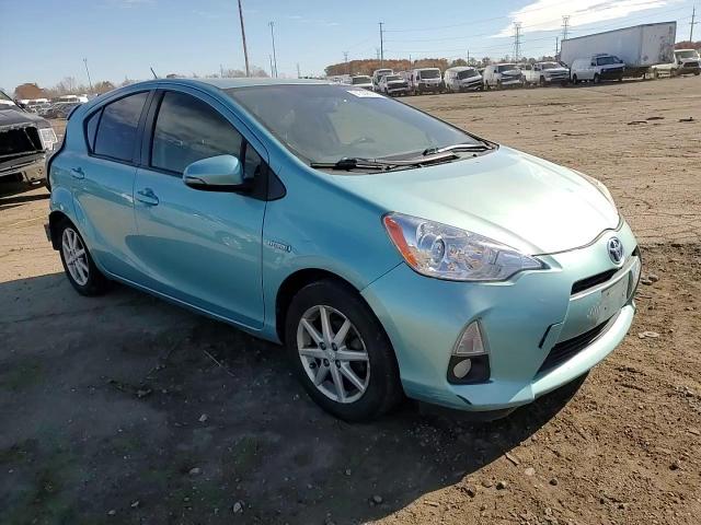 2013 Toyota Prius C VIN: JTDKDTB30D1047969 Lot: 91309595