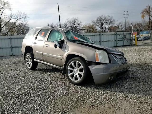 2011 GMC Yukon Denali VIN: 1GKS2EEF8BR210796 Lot: 93483955