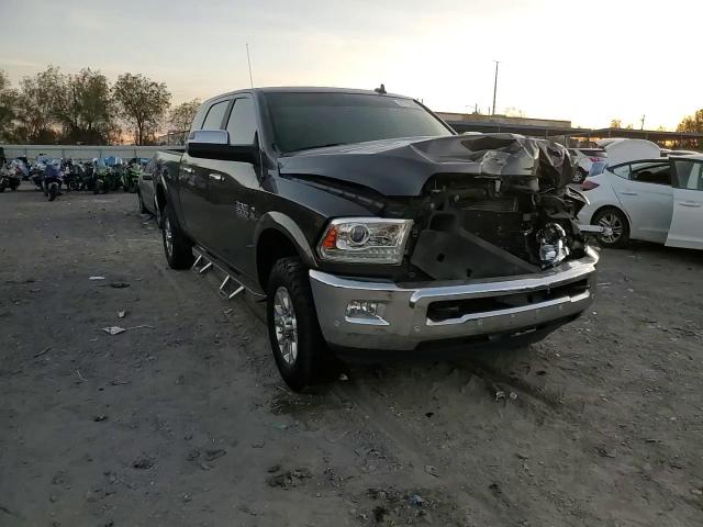 2018 Ram 2500 Laramie VIN: 3C6UR5NLXJG142996 Lot: 91710535