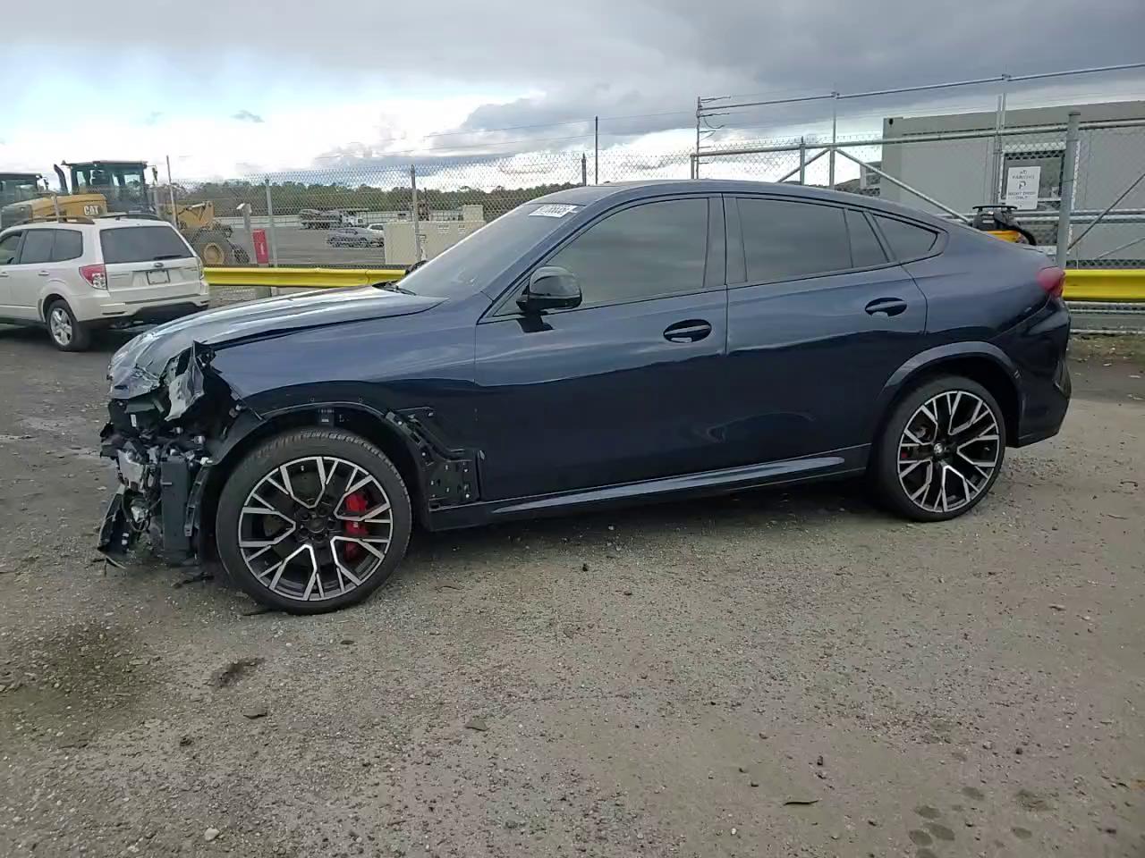 Фото: 5YMCY0C00N9L87564