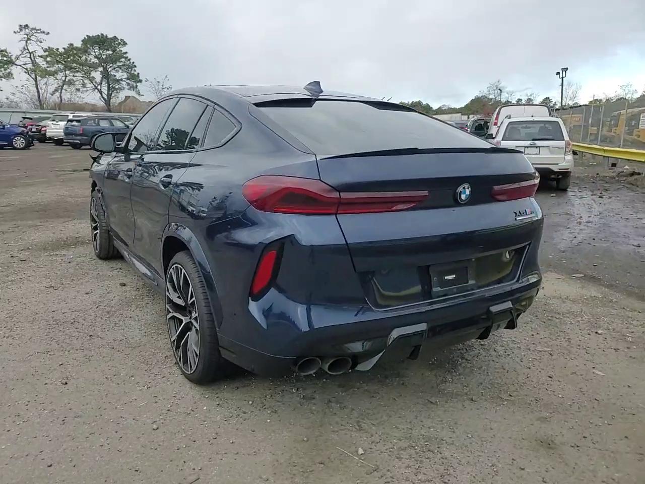 Фото: 5YMCY0C00N9L87564