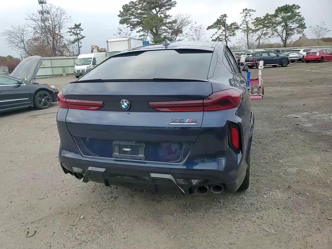 Фото: 5YMCY0C00N9L87564