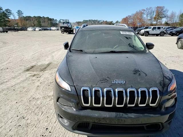 2015 Jeep Cherokee Latitude VIN: 1C4PJMCS4FW583520 Lot: 92861095