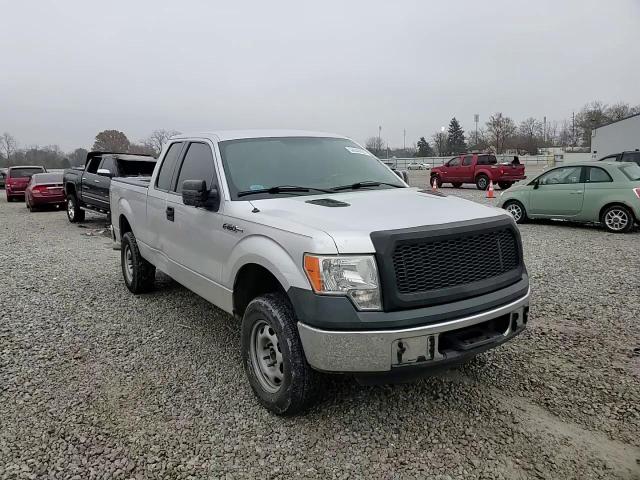 2012 Ford F150 Super Cab VIN: 1FTEX1CM6CFB00806 Lot: 94049935