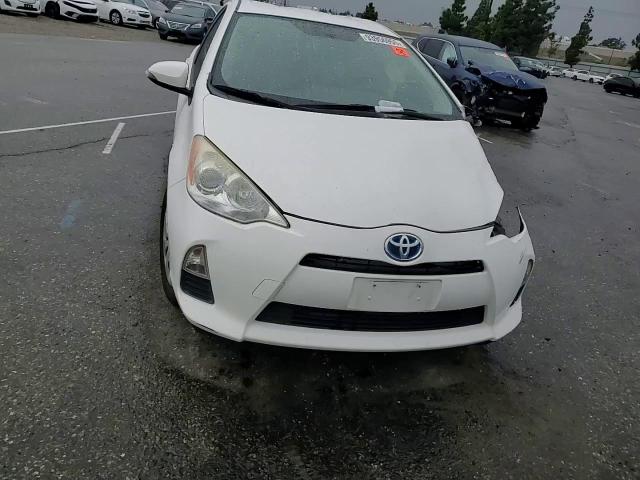 2013 Toyota Prius C VIN: JTDKDTB35D1051466 Lot: 93956955
