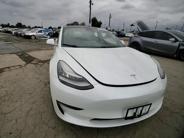 2018 Tesla Model 3 VIN: 5YJ3E1EA8JF154755 Lot: 93354005