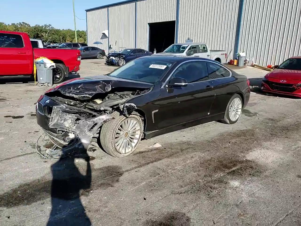 Фото: WBA3N3C58EK231535