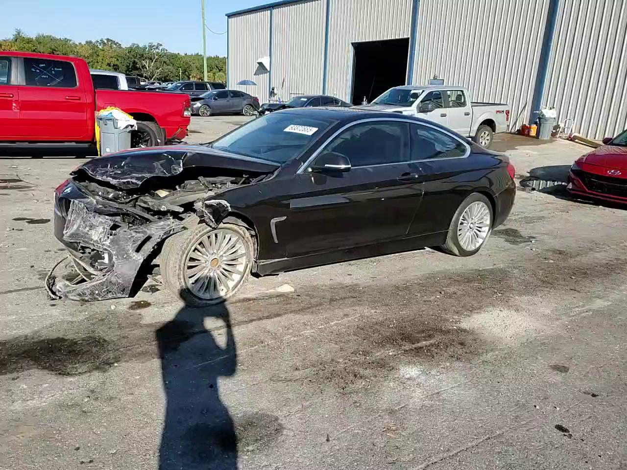 Фото: WBA3N3C58EK231535