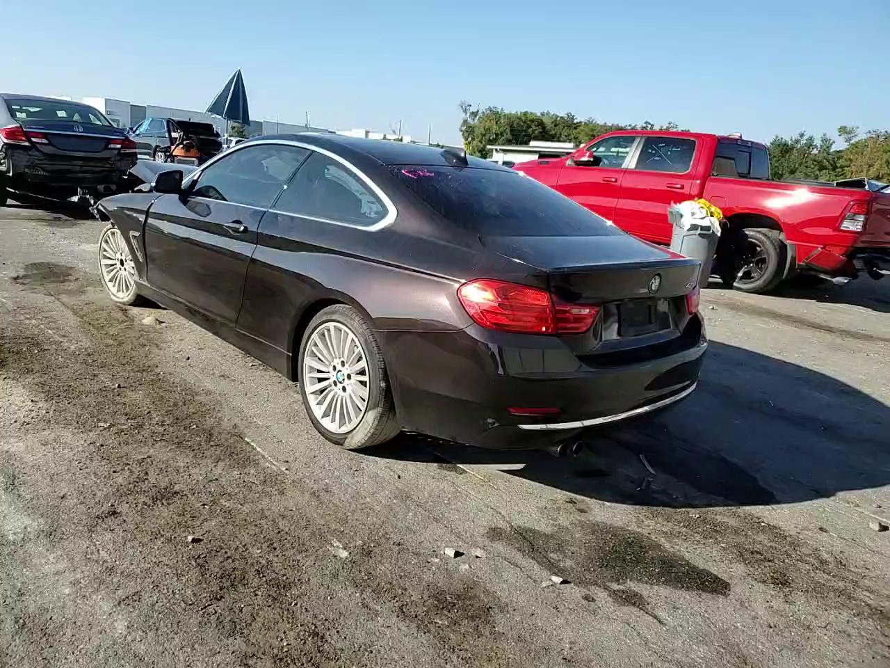 Фото: WBA3N3C58EK231535