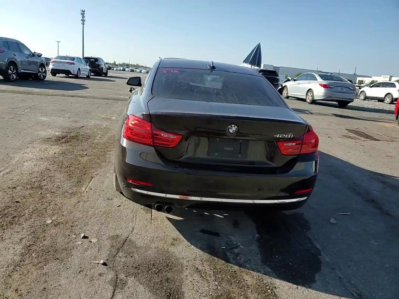 Фото: WBA3N3C58EK231535