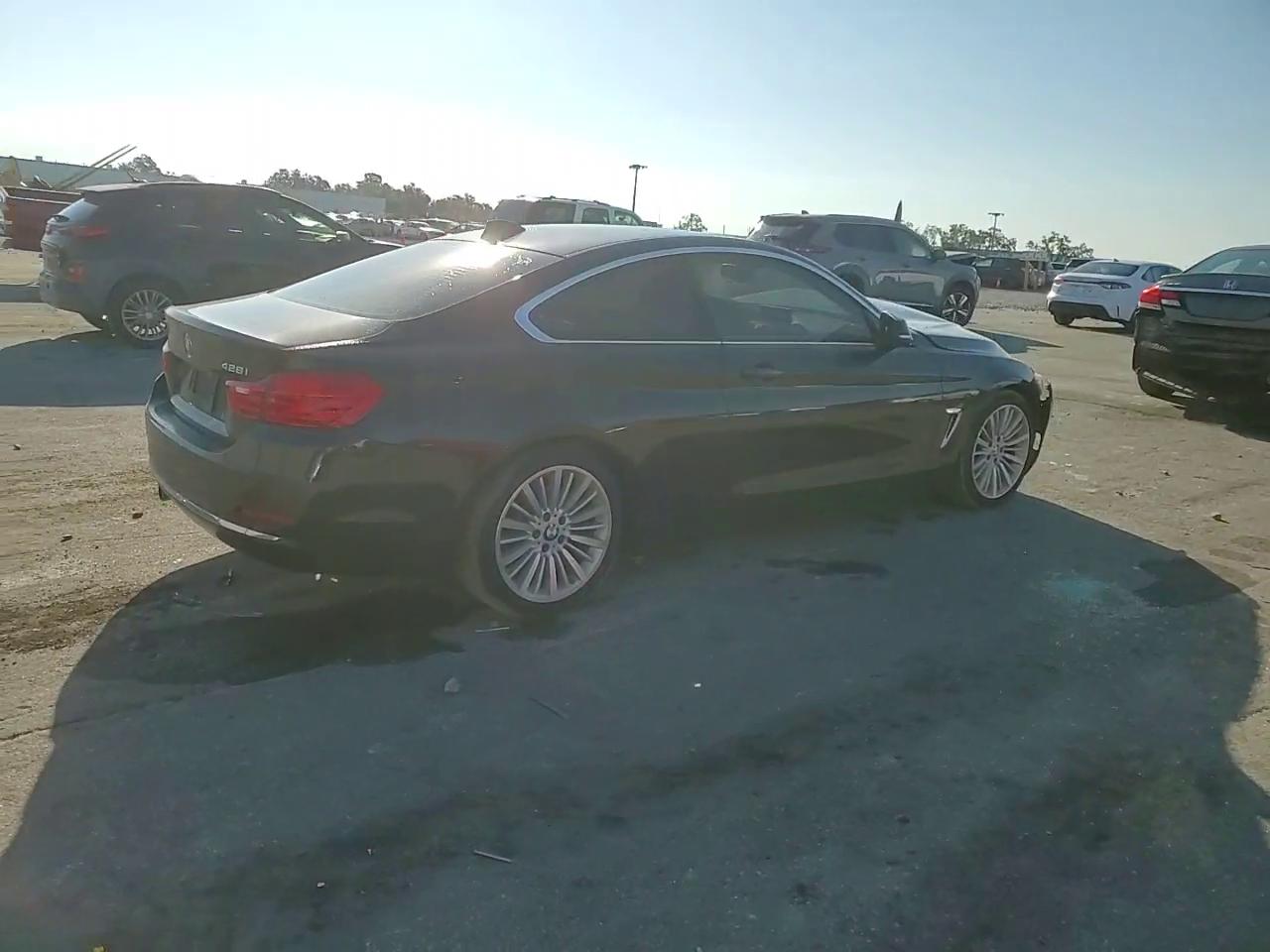 Фото: WBA3N3C58EK231535