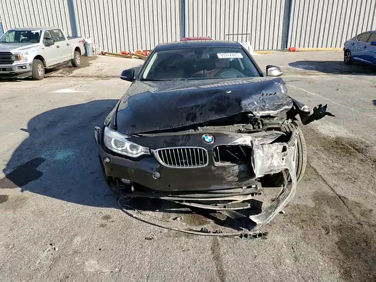 Фото: WBA3N3C58EK231535