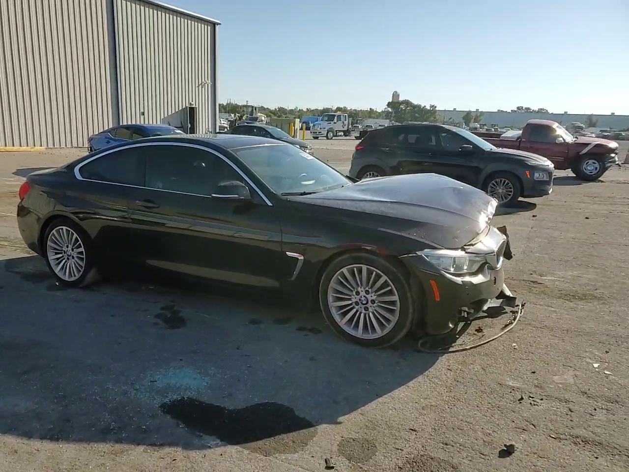 Фото: WBA3N3C58EK231535