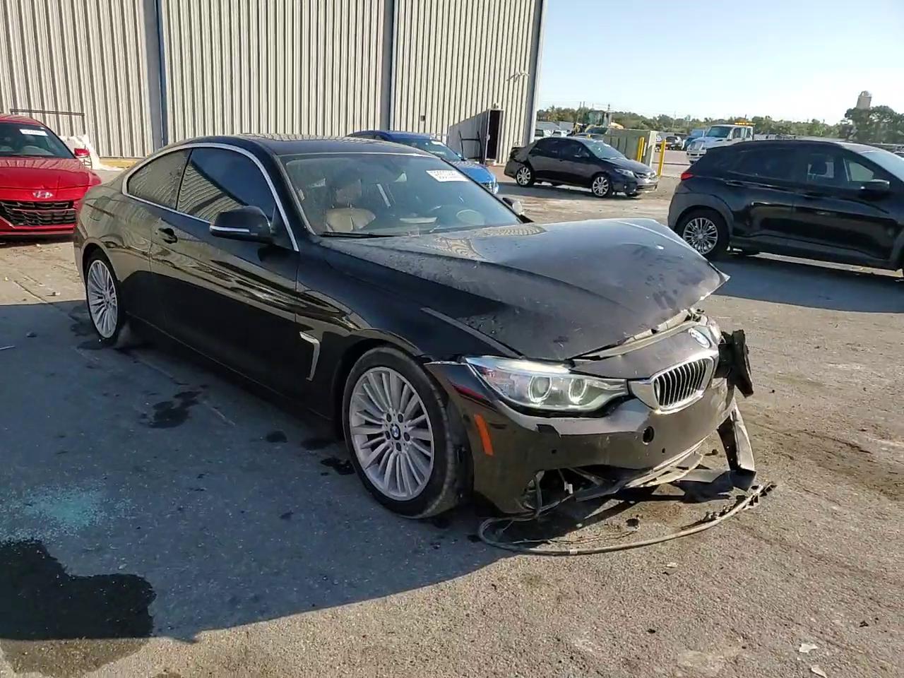 Фото: WBA3N3C58EK231535