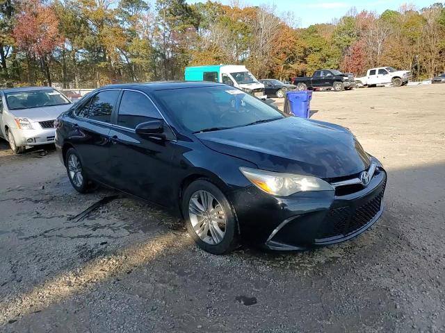 2015 Toyota Camry Le VIN: 4T1BF1FK4FU493992 Lot: 92447015
