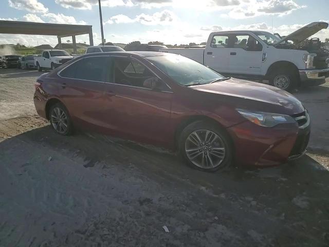 2016 Toyota Camry Le VIN: 4T1BF1FKXGU594018 Lot: 93563495