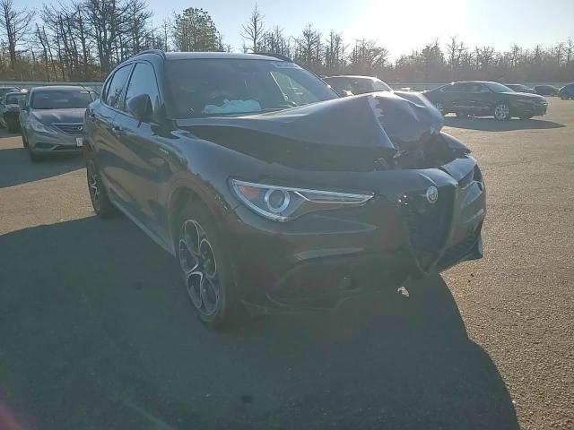 2023 Alfa Romeo Stelvio Ti VIN: ZASPAKBN8P7D54213 Lot: 90754995