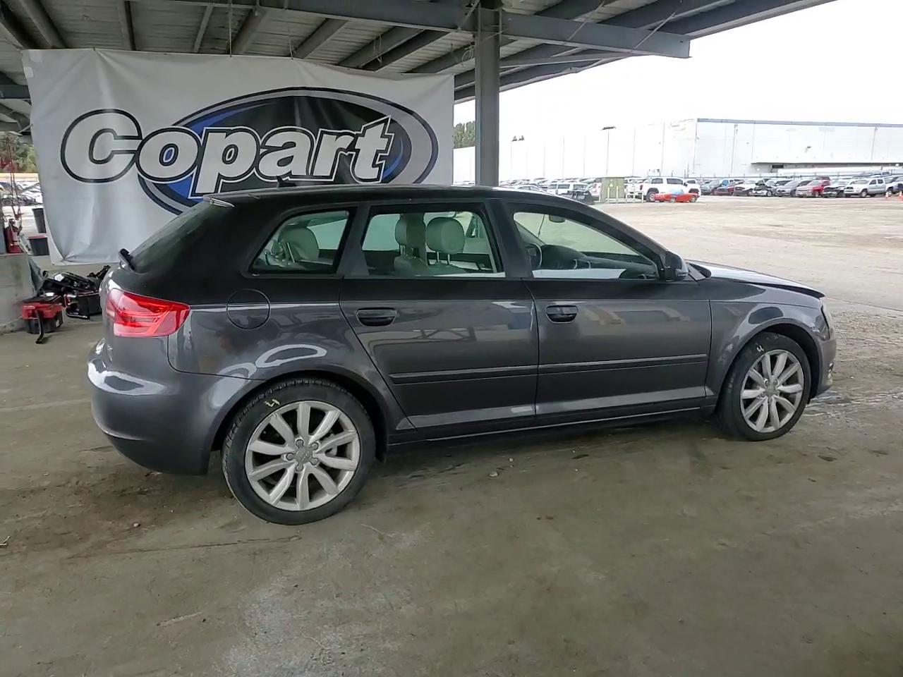 Фото: WAUHE78P89A073877