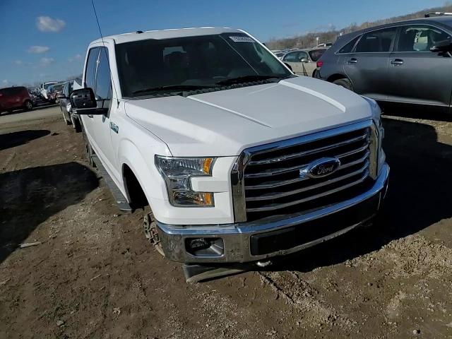 1FTEW1EFXHKC05672 2017 Ford F150 Supercrew