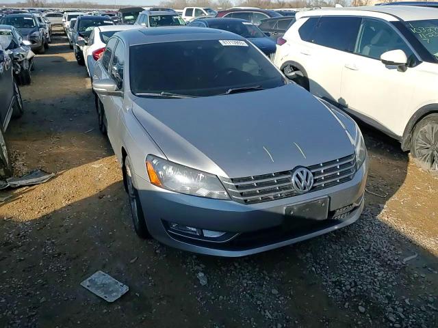 1VWCN7A33EC083488 2014 Volkswagen Passat Sel