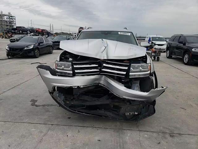 2019 Volkswagen Atlas Se VIN: 1V2WR2CA9KC504496 Lot: 82208623