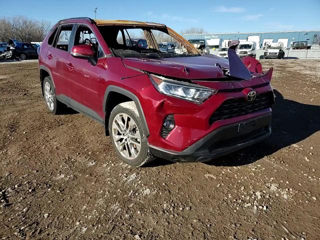 2019 Toyota RAV 4 - Image 12