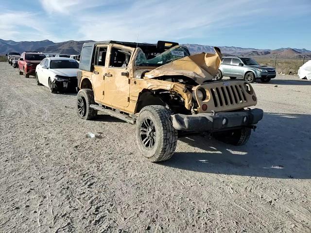 2013 Jeep Wrangler - Image 10