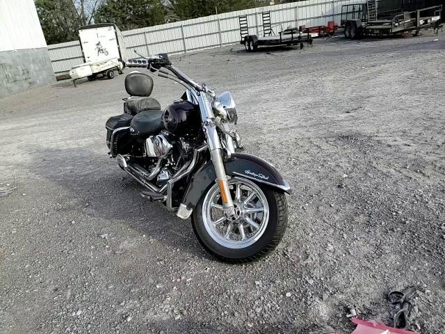 2005 Harley-Davidson Flstci VIN: 1HD1BWB155Y081382 Lot: 80008263
