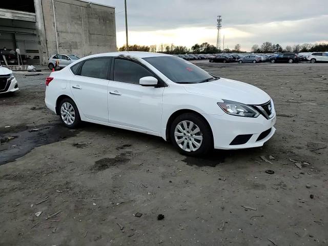 2018 Nissan Sentra - Image 10