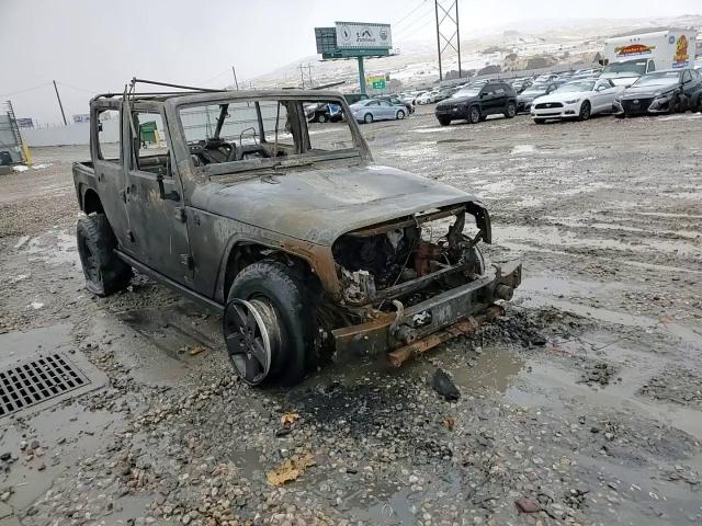 2010 Jeep Wrangler - Image 11