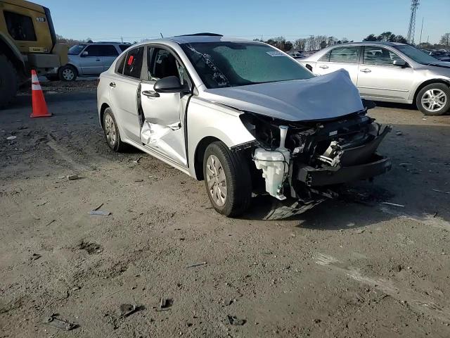 2018 Kia Rio - Image 10