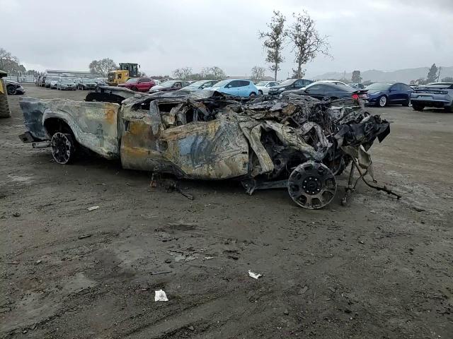 2015 Ford F250 - Image 10
