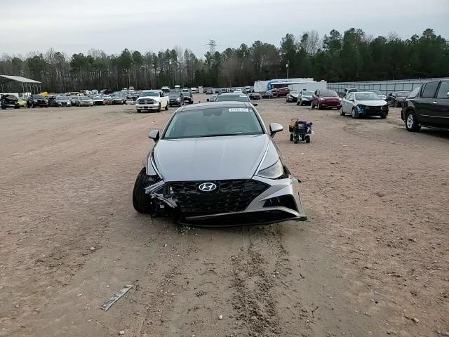 2023 Hyundai Sonata - Image 11