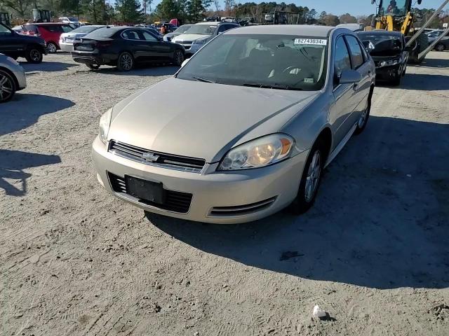 2009 Chevrolet Impala - Image 10