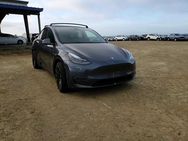 2022 Tesla Model Y VIN: 7SAYGDEF3NF543521 Lot: 86091514